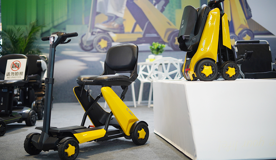 Skuter Mobilitas FNS01